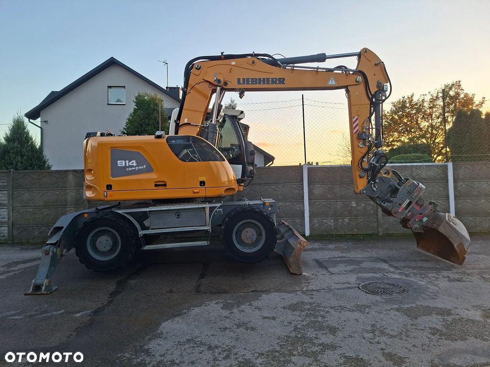 Liebherr A 914 compact Rototilt - 13