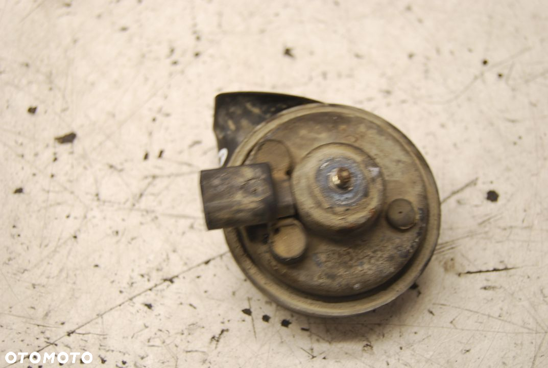 KLAKSON SYGNAŁ DŹWIĘKOWY A28657625 OPEL CORSA C VW PASSAT B6 - 3