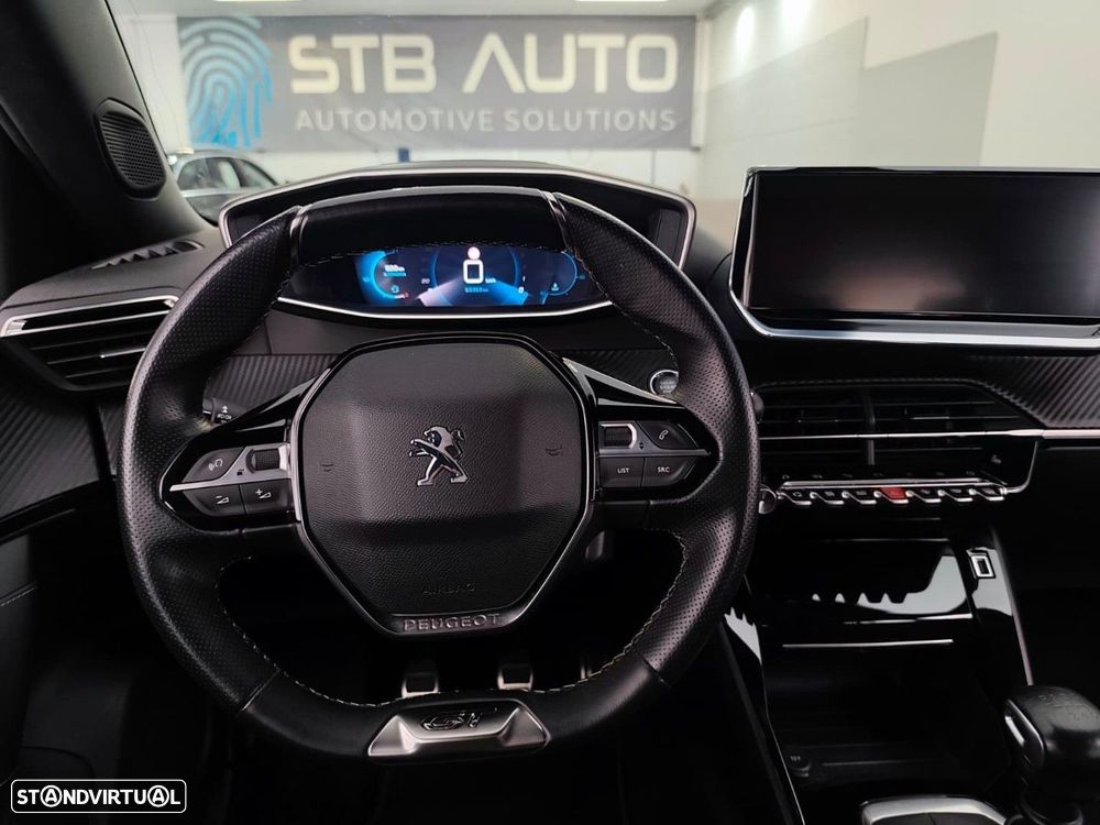 Peugeot 2008 1.5 BlueHDi GT - 12