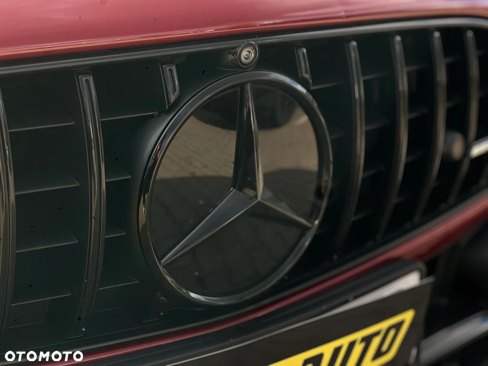 Mercedes-Benz SL AMG 63 4-Matic+ - 26