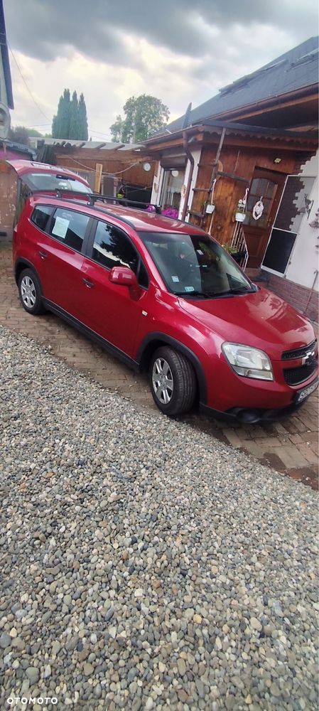 Chevrolet Orlando - 1