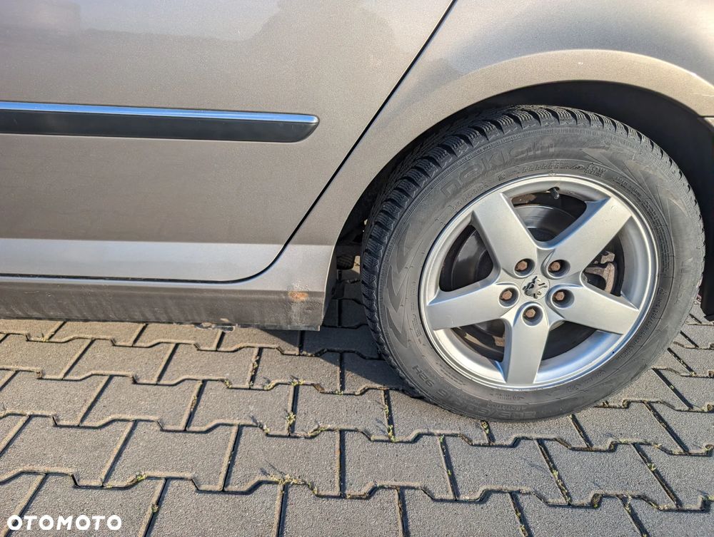 Peugeot 407 1.8 Presence - 5