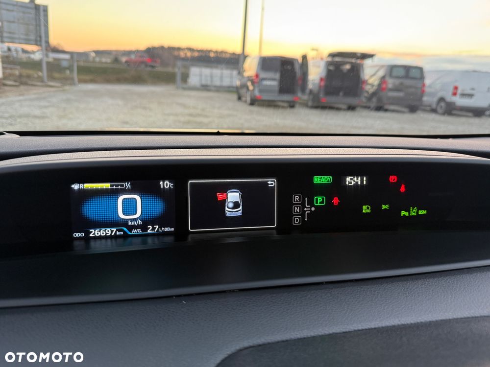 Toyota Prius 1.8 Hybrid Prestige - 20