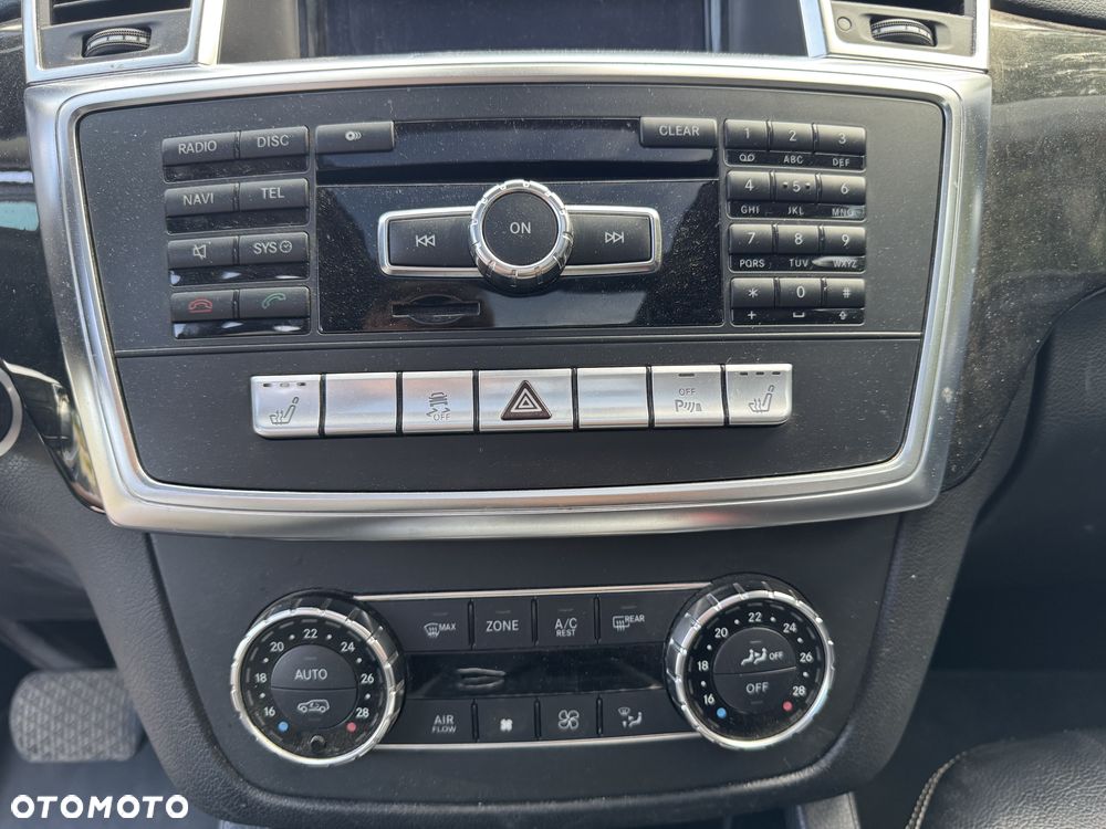 Mercedes-Benz GL 350 BlueTEC 4Matic 7G-TRONIC - 11