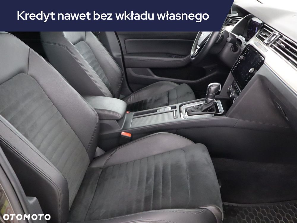 Volkswagen Passat Variant - 11