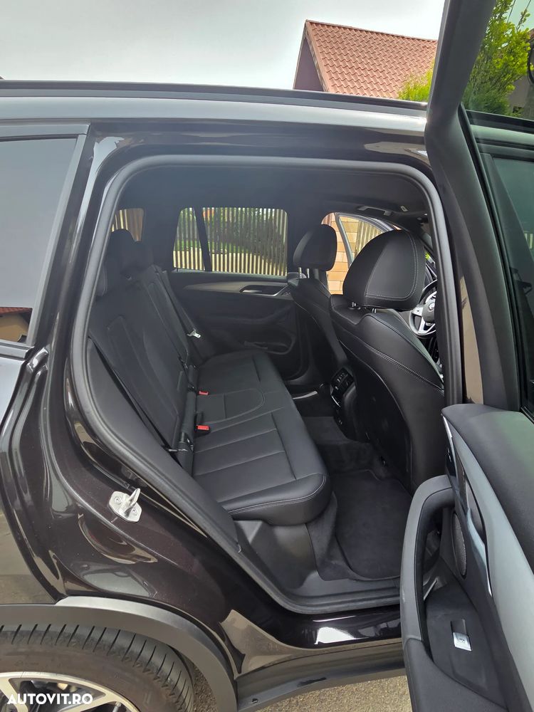 BMW X3 xDrive20d Aut. - 12