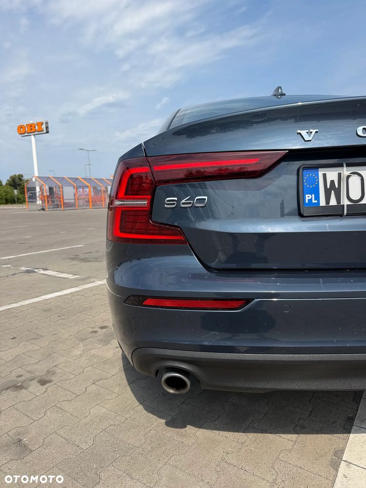 Volvo S60 T5 Momentum Pro - 12