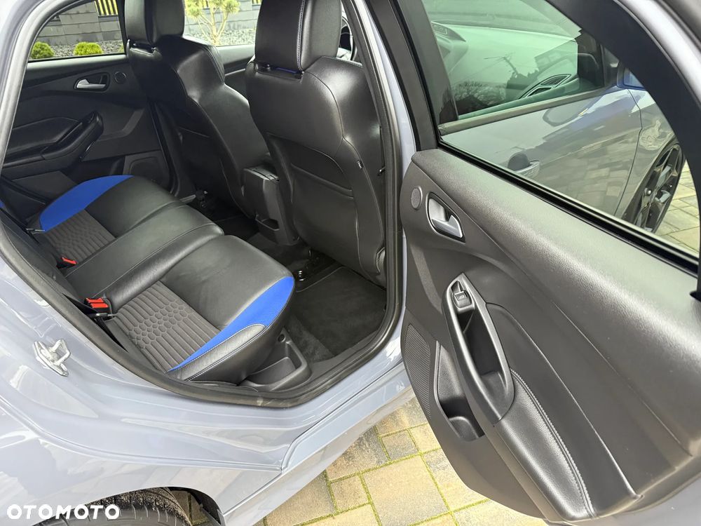 Ford Focus 2.0 TDCi ST-2 - 28