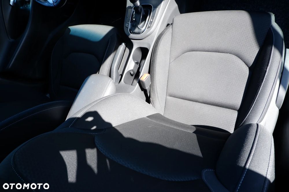 Hyundai i30 1.6 CRDI DCT Trend - 8