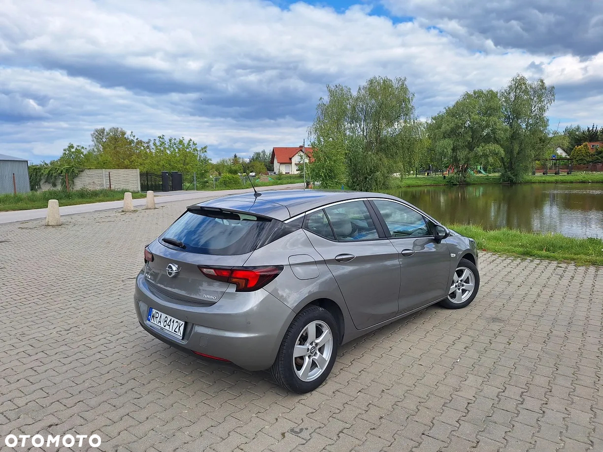 Opel Astra 1.4 Turbo Innovation - 4