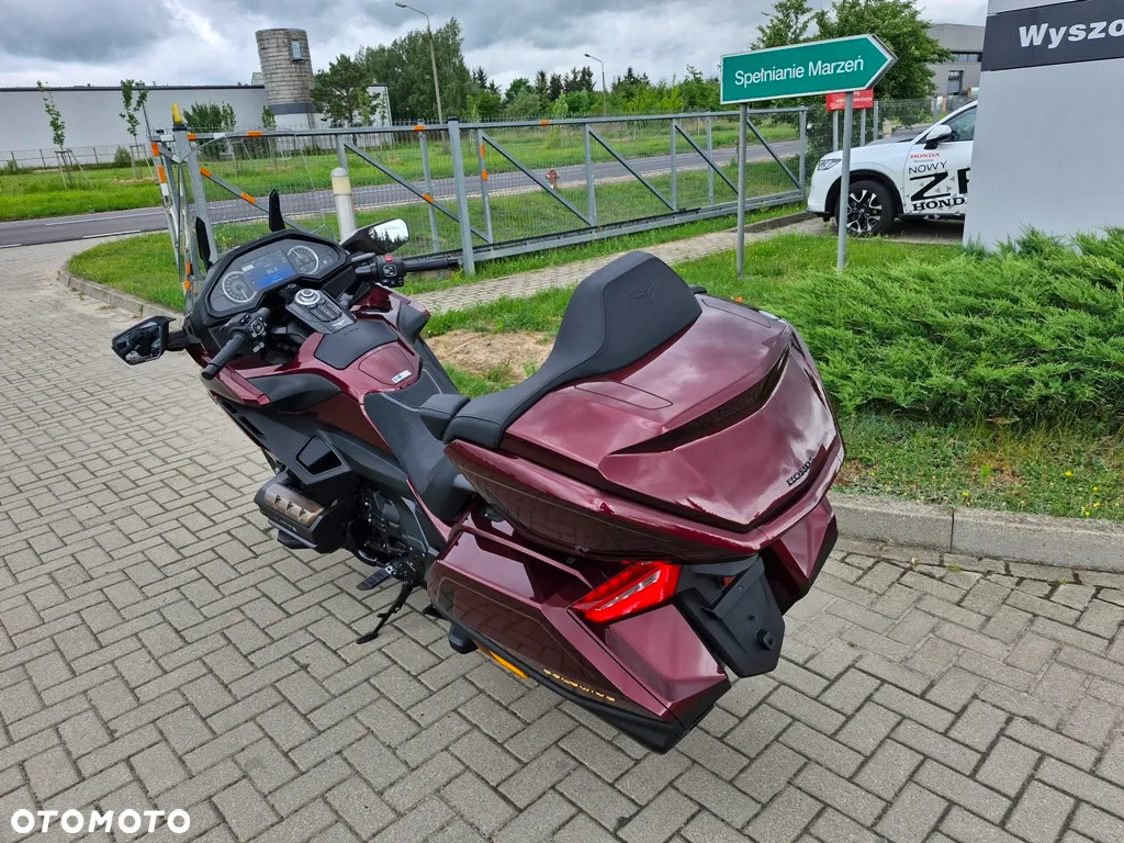 Honda GL - 6