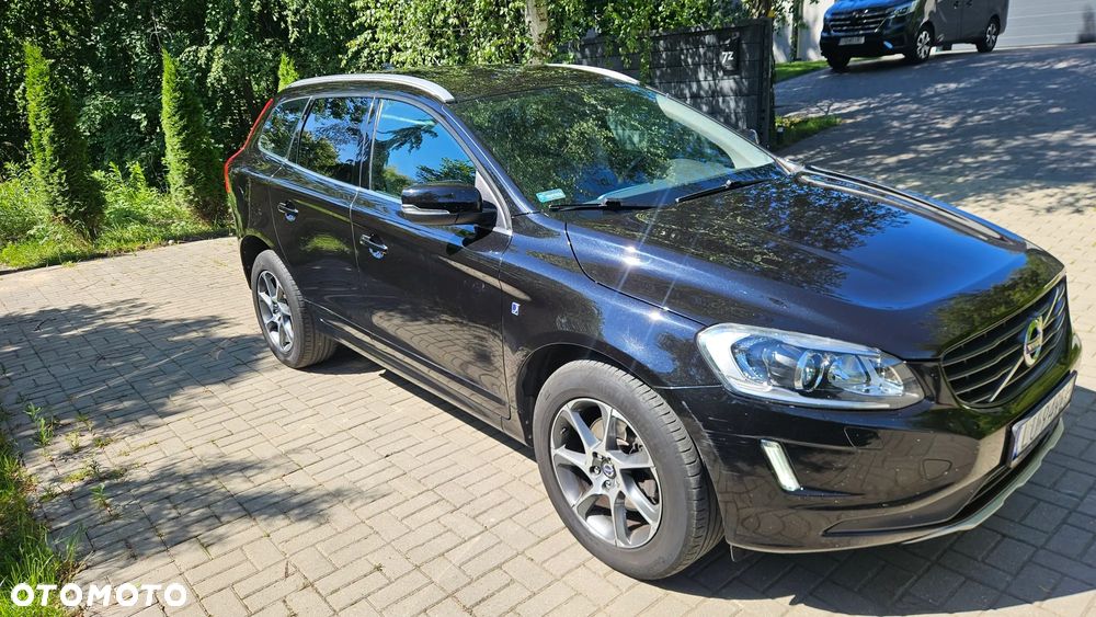 Volvo XC 60 D3 Drive-E Ocean Race - 4