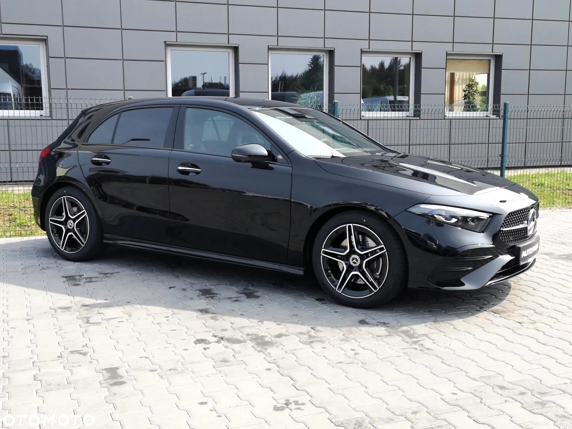 Mercedes-Benz Klasa A 220 4Matic 7G-DCT AMG Line - 8