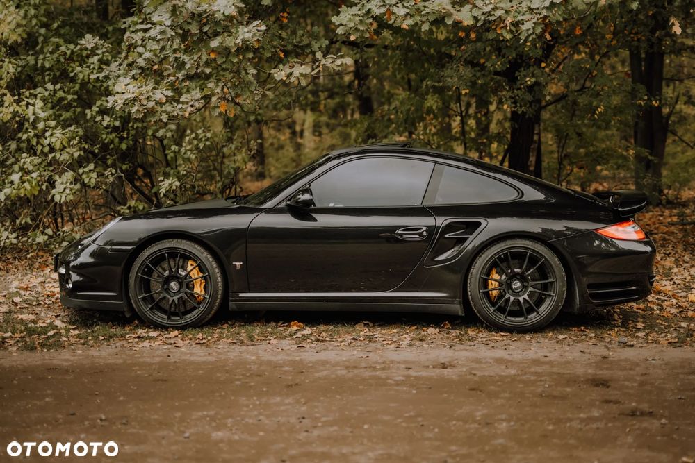 Porsche 911 - 8