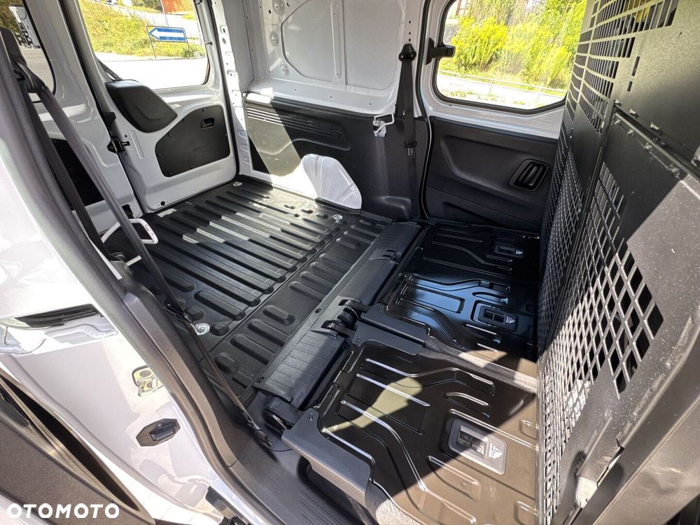 Toyota PROACE CITY - 19