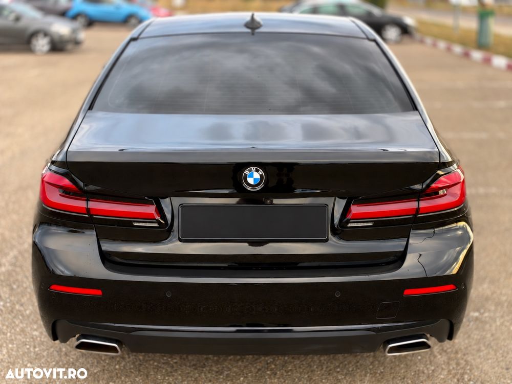 BMW Seria 5 530i xDrive Aut. - 2