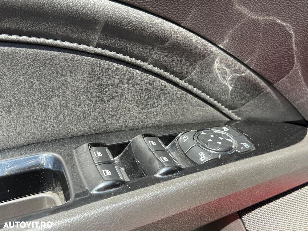 Ford Mondeo - 25