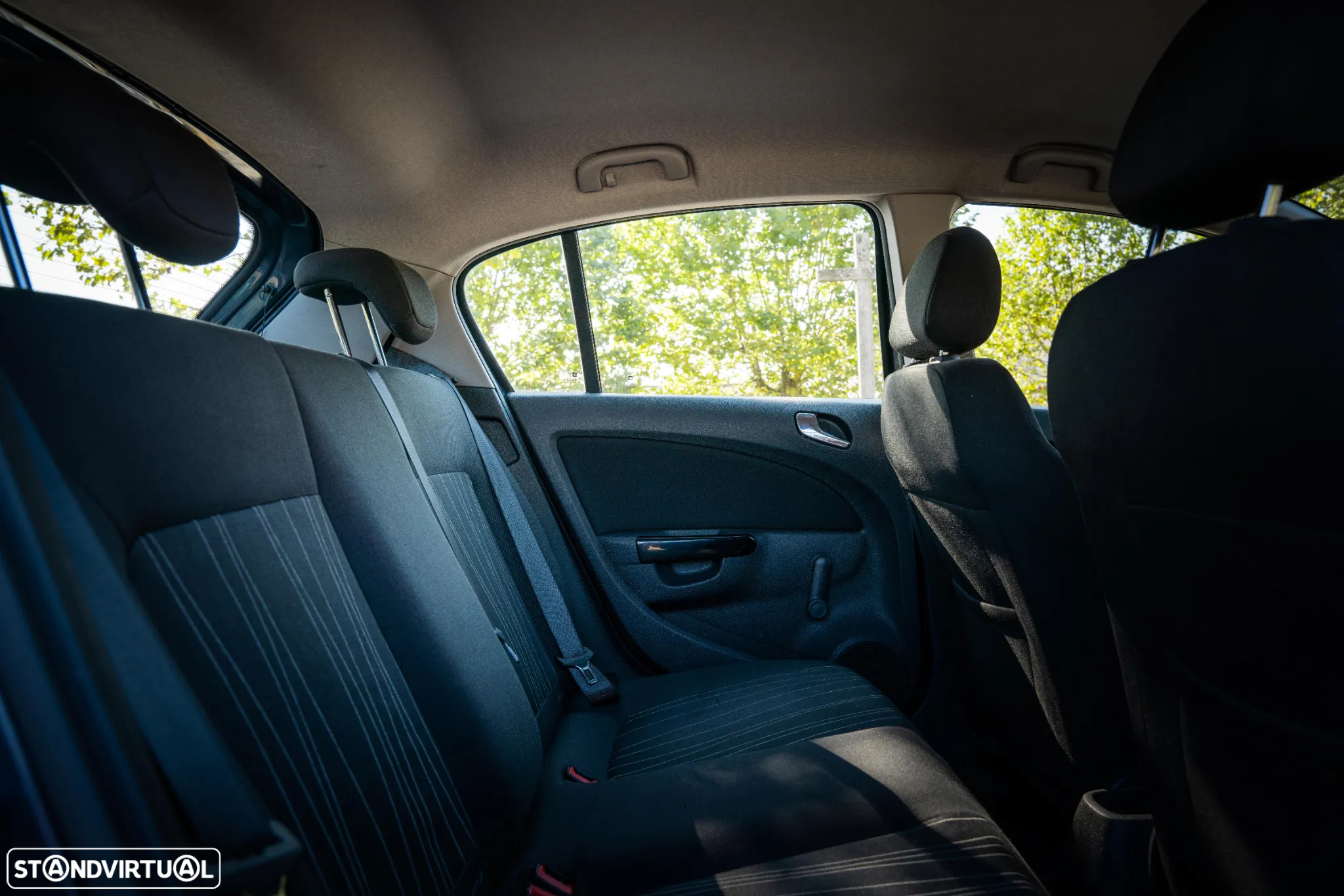 Opel Corsa - 13