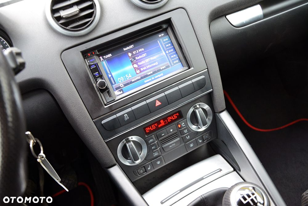 Audi A3 Sportback 1.8 TFSI S line Sportpaket - 19