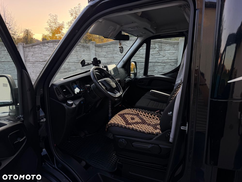 Iveco 35S21 - 22