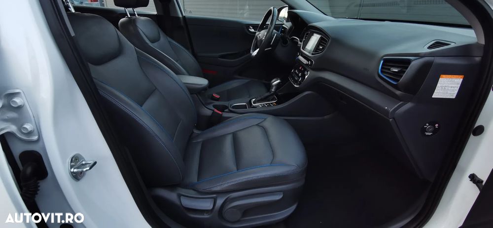 Hyundai IONIQ 1.6 GDI Premium - 14