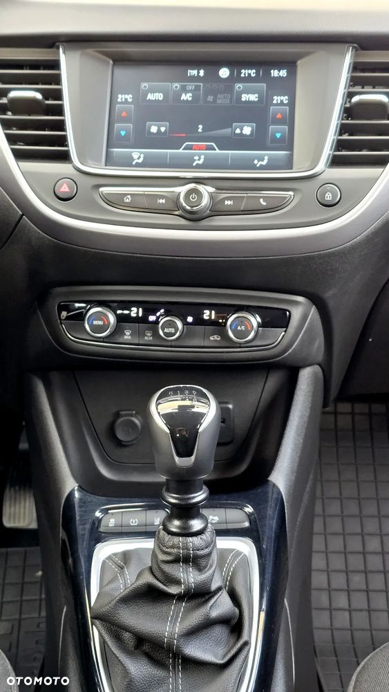 Opel Crossland X 1.2 T GPF Elite S&S - 29