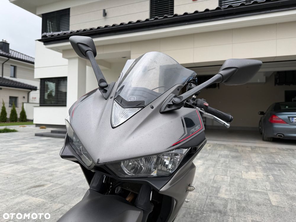 Yamaha R3 - 8