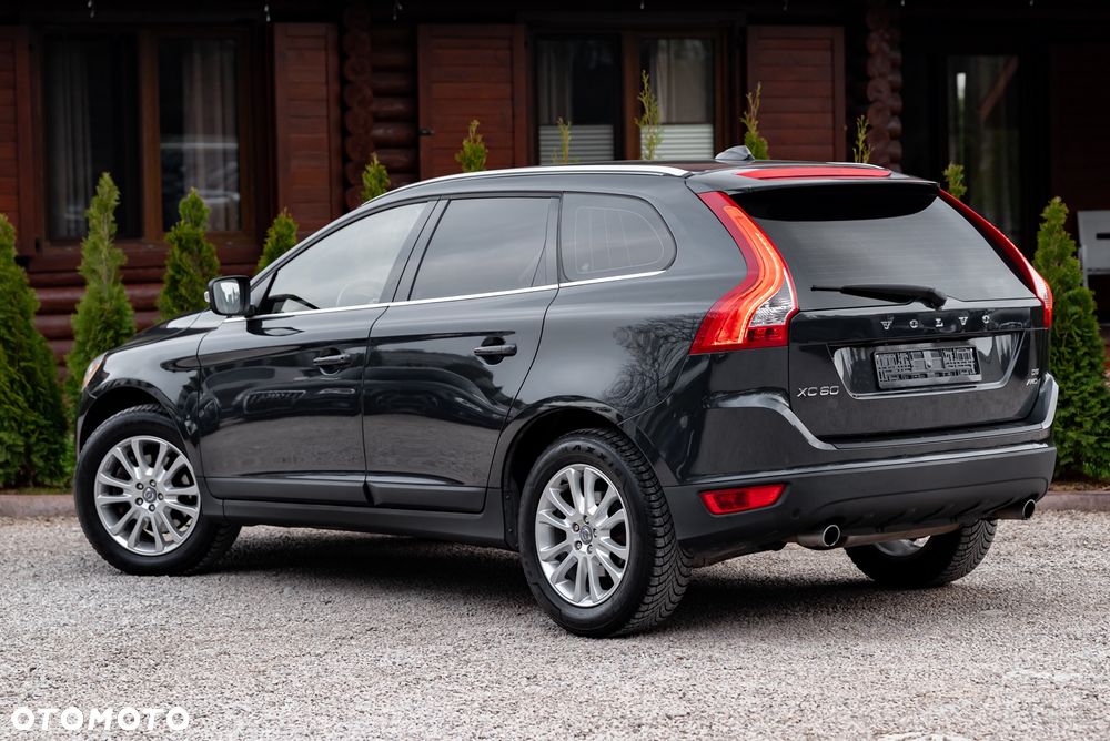 Volvo XC 60 2.4D AWD - 9
