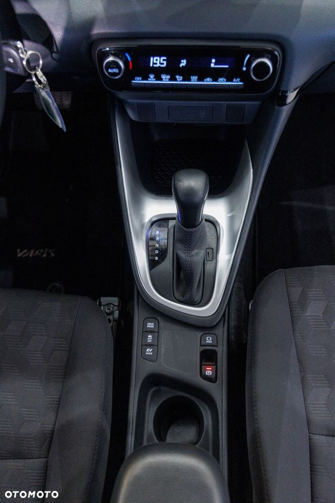 Toyota Yaris - 29