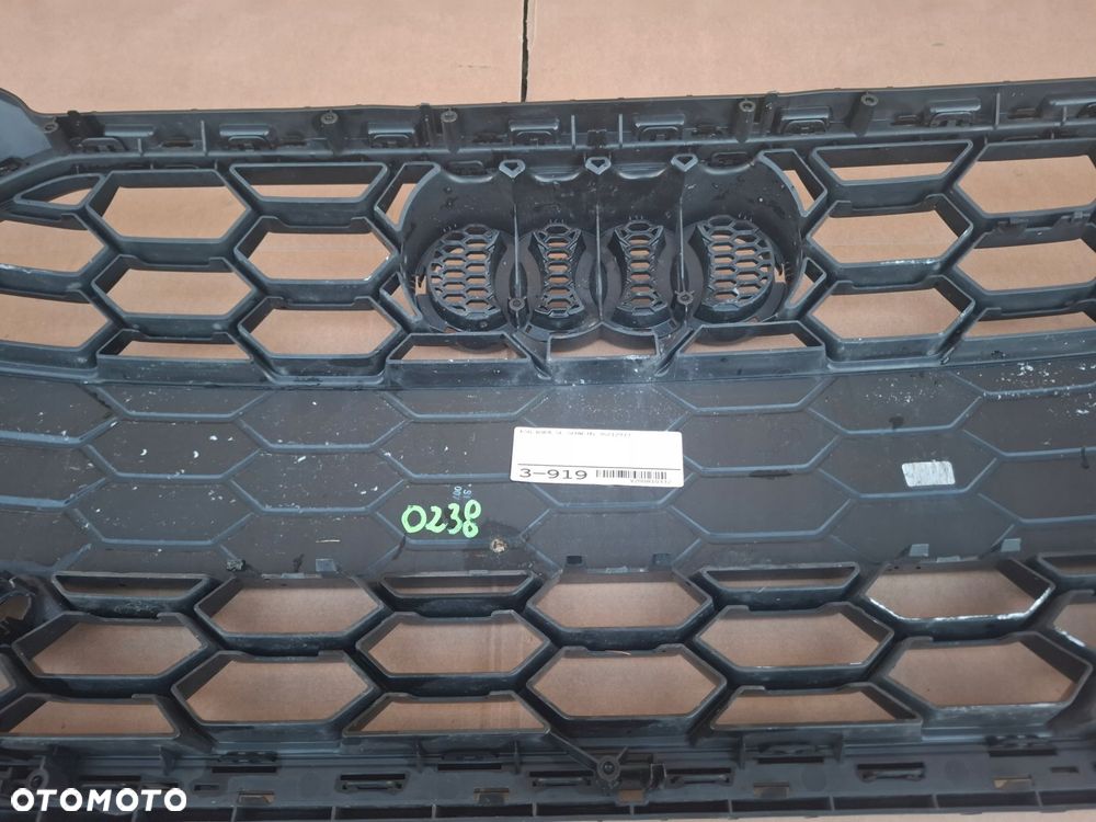 grill atrapa audi a4 s4 b9 8w lift oryginał ładny stan - 11