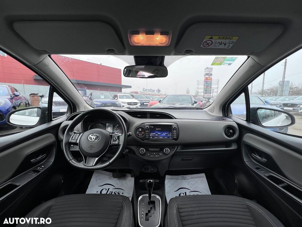 Toyota Yaris 1.5 VVT-i HSD Active - 4