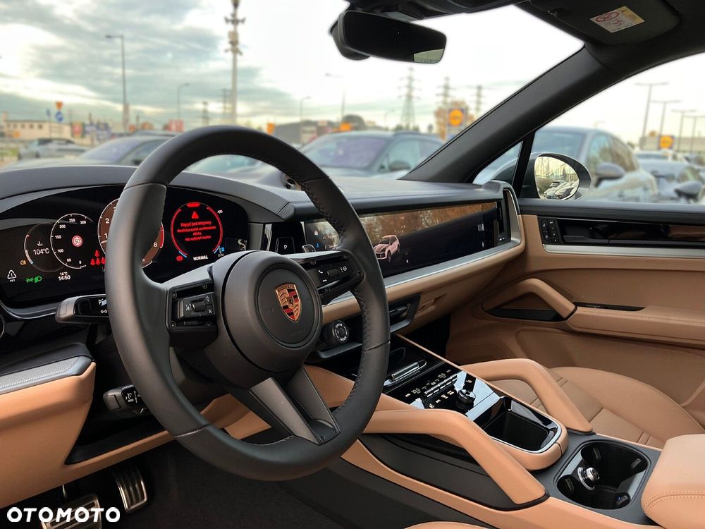 Porsche Cayenne - 13