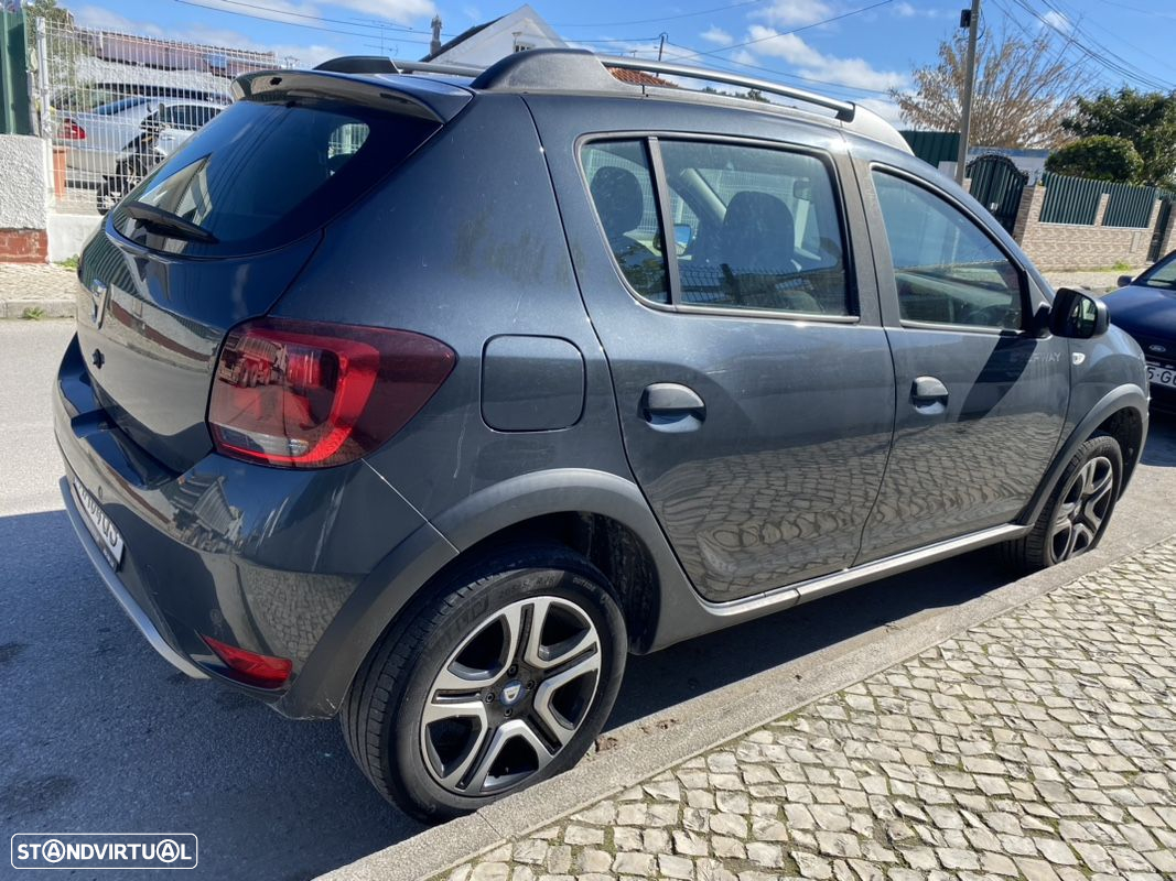 Dacia Sandero - 29