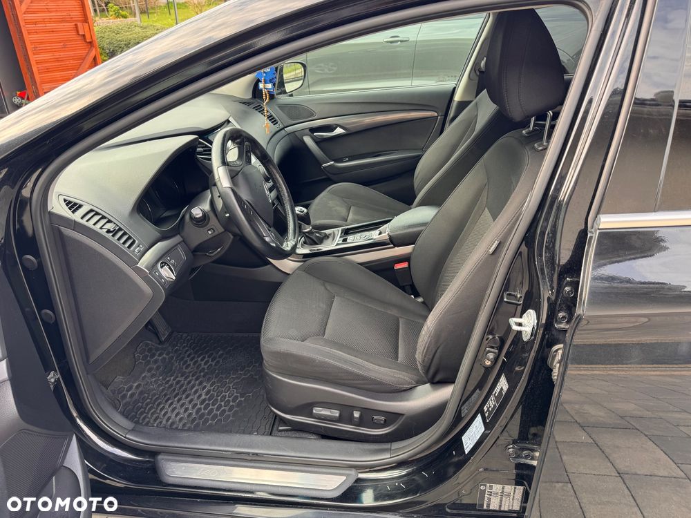 Hyundai i40 1.7 CRDi Comfort + - 17