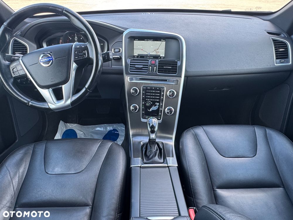 Volvo XC 60 D4 Geartronic Summum - 13