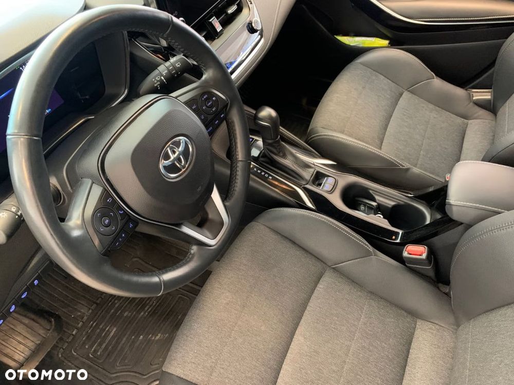 Toyota Corolla 1.8 Club - 11