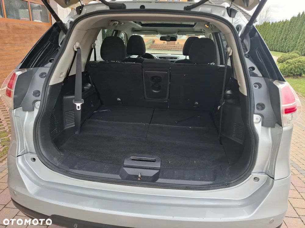 Nissan X-Trail 1.6 DCi Tekna 2WD - 23