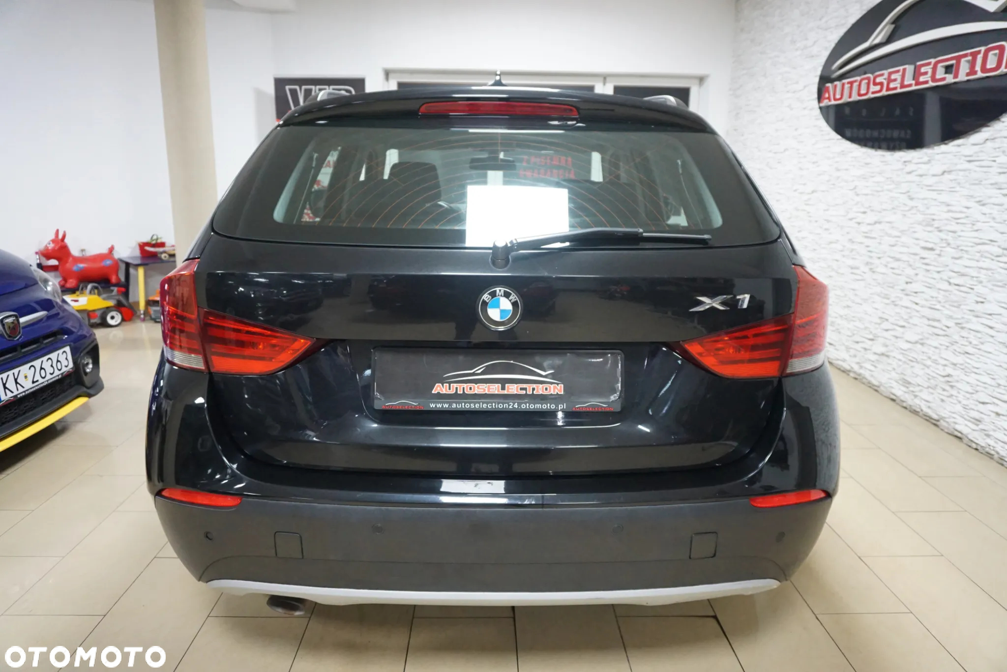 BMW X1 sDrive18d - 9