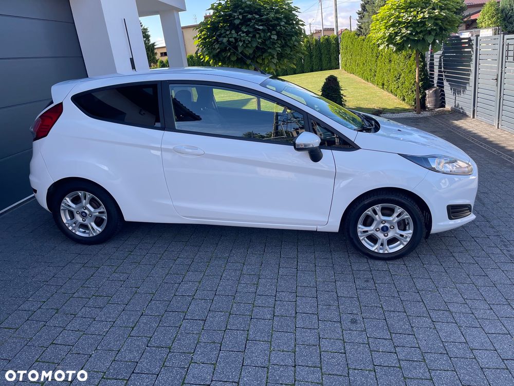 Ford Fiesta 1.25 Celebration - 10