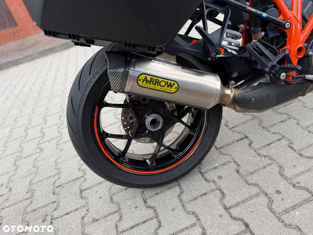 KTM Super Duke - 10