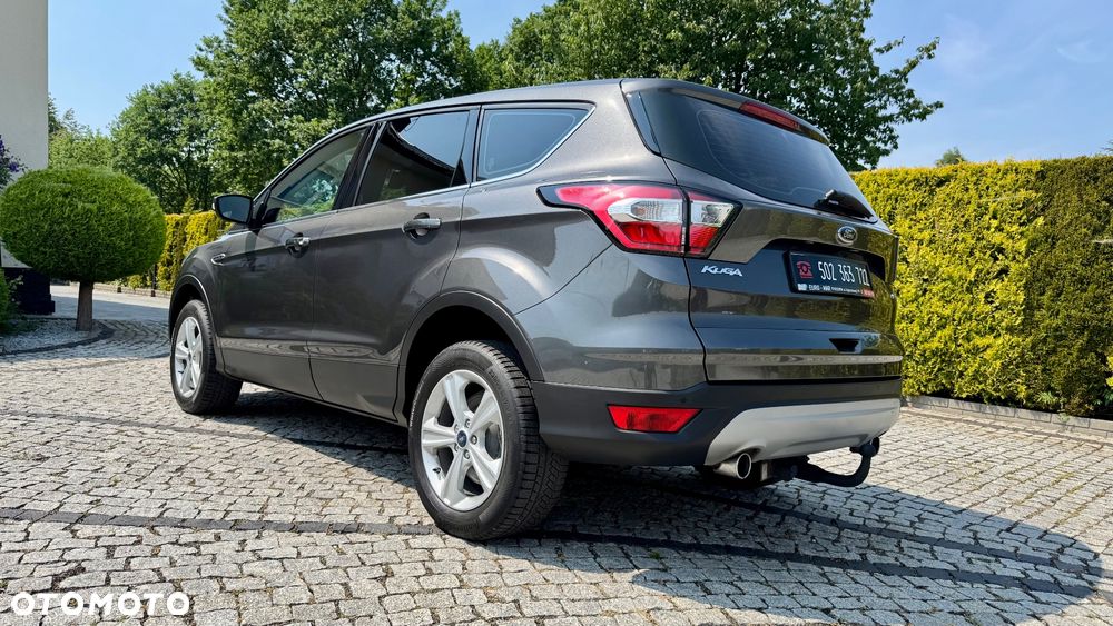 Ford Kuga - 13
