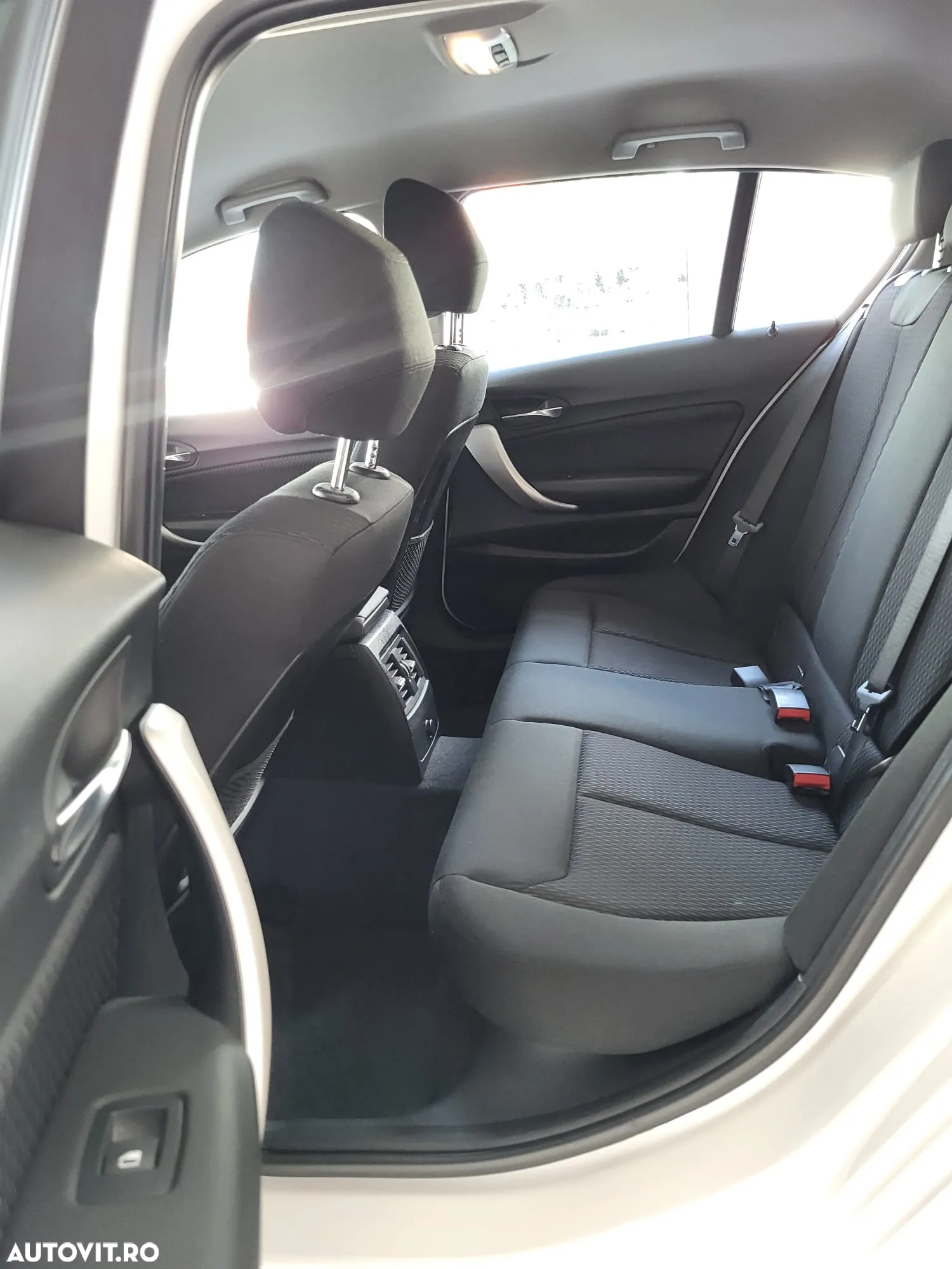BMW Seria 1 118d xDrive Advantage - 23