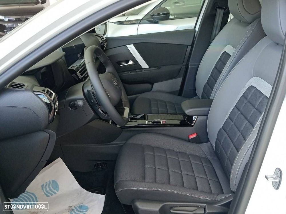 Citroën C4 1.2 Hybrid Plus e-DSC6 - 10