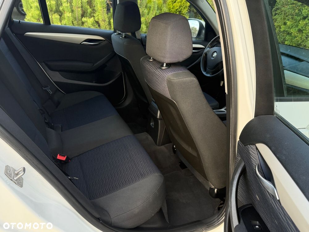 BMW X1 xDrive20d - 9