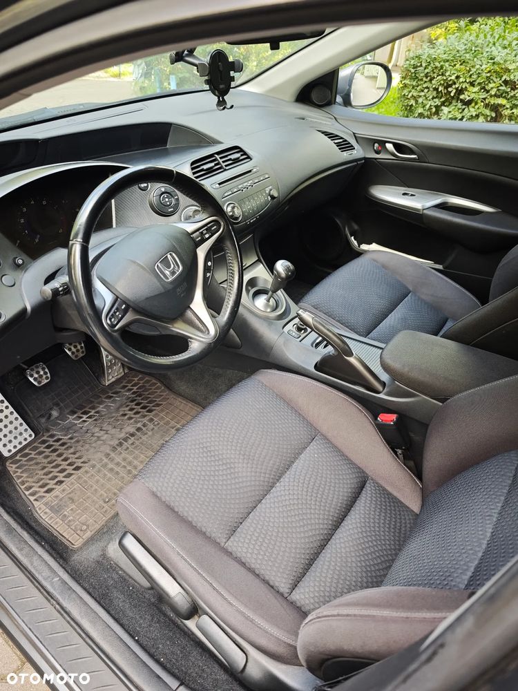 Honda Civic 1.8 Sport - 9