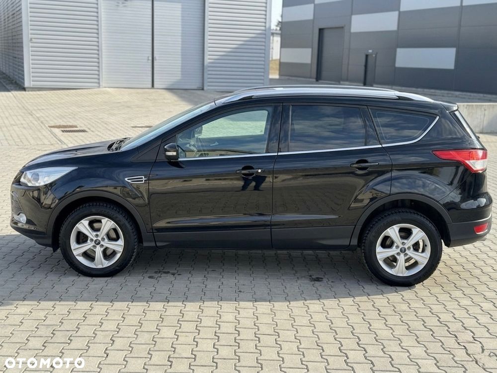 Ford Kuga 2.0 TDCi 2x4 Trend - 6