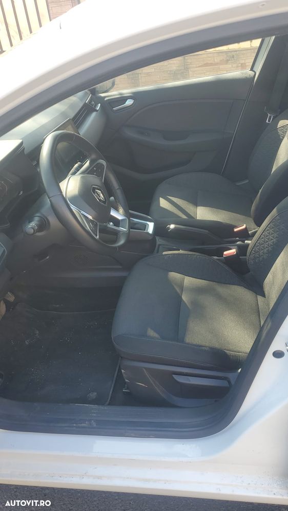 Renault Clio V full hybrid 145 Equilibre - 12