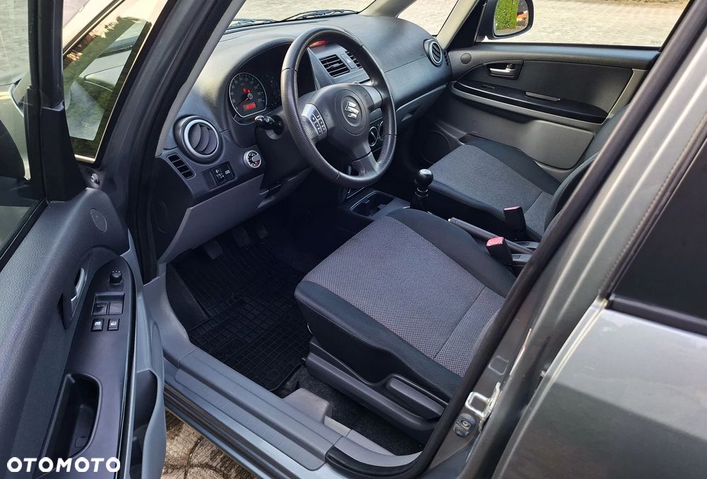 Suzuki SX4 1.6 VVT Streetline 4x2 Club - 5