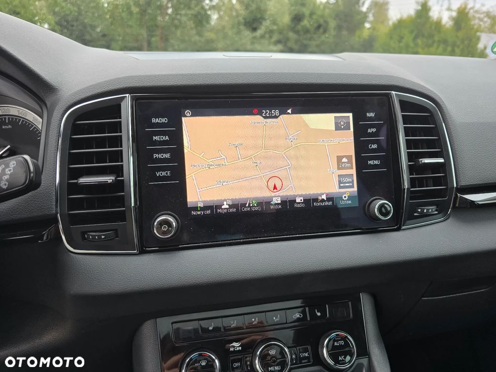 Skoda Karoq 2.0 TDI SCR 4x4 DSG Sportline - 26