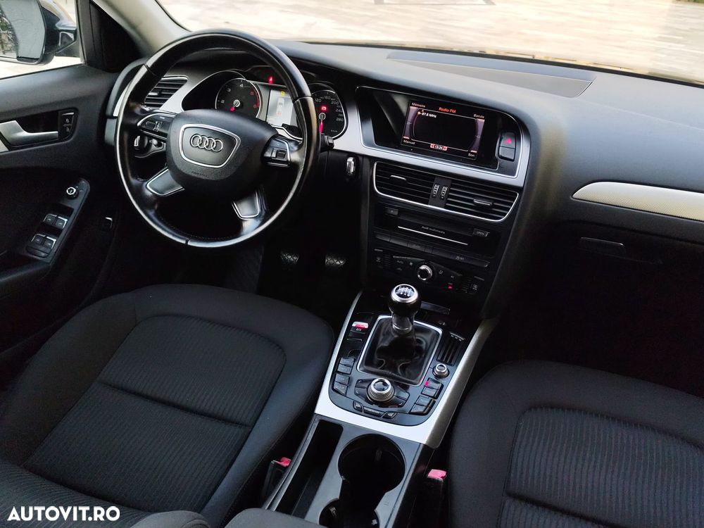 Audi A4 Limuzina - 9